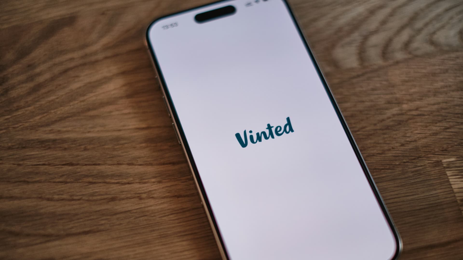 How to Organise Your Vinted Inventory Without Losing Your Mind
